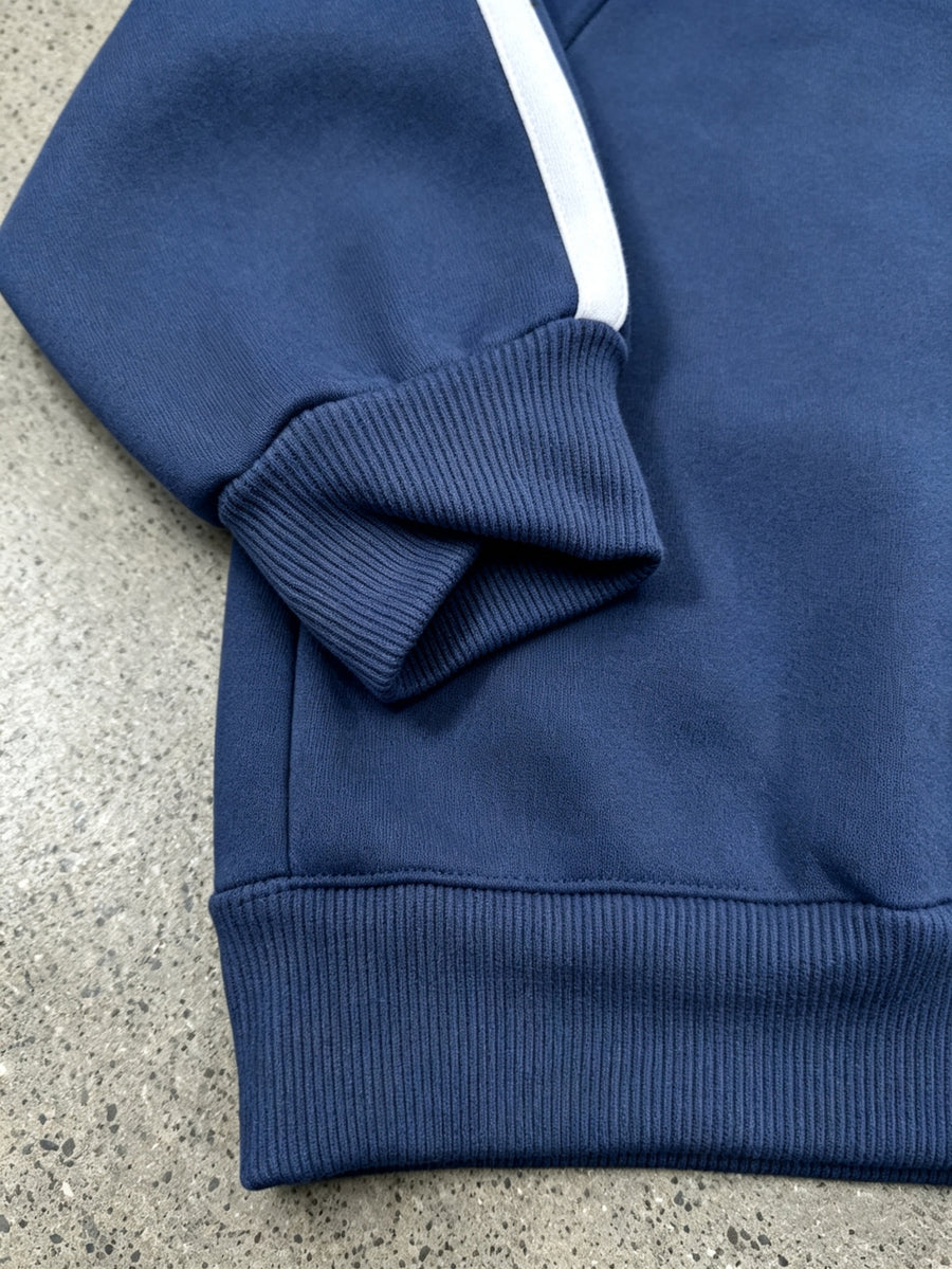 Ensemble de survêtement pour enfant de style sportif