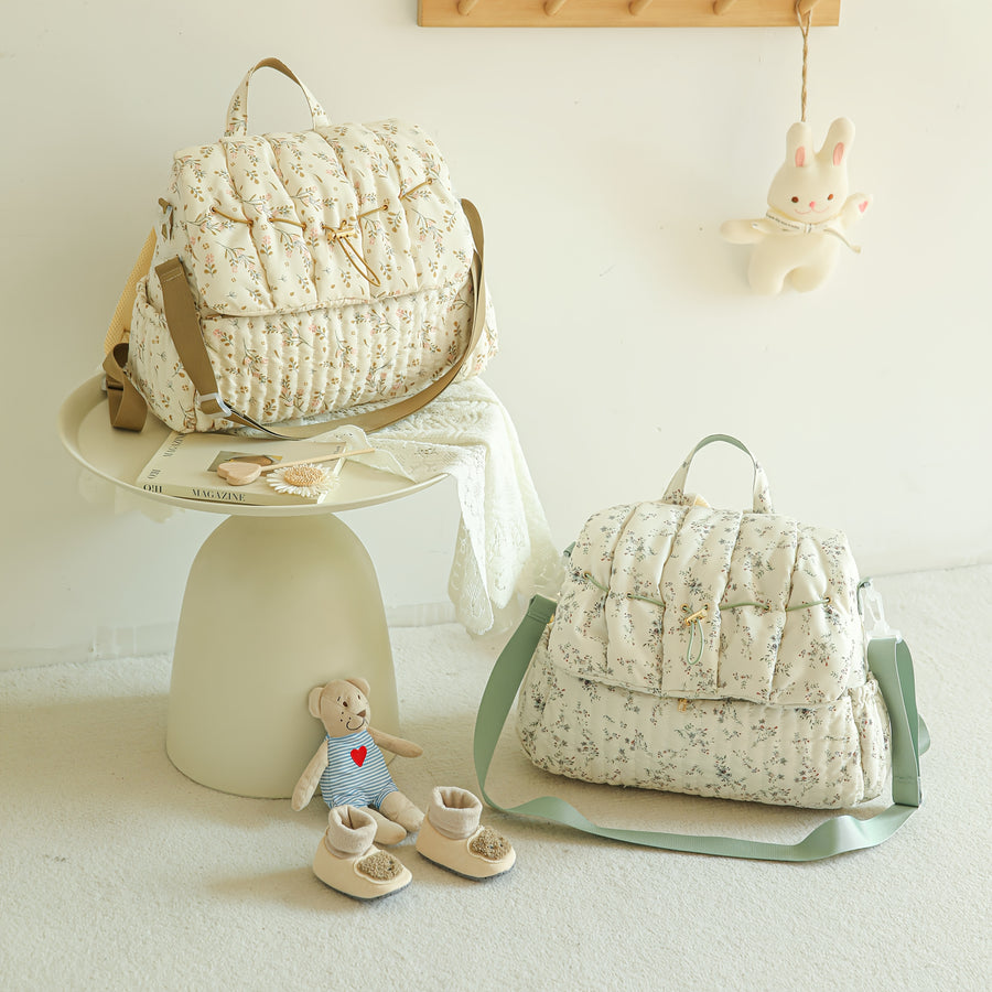 1 Sac à Langer Matelassé Floral avec Bretelle Longue Réglable — Monptitlou
