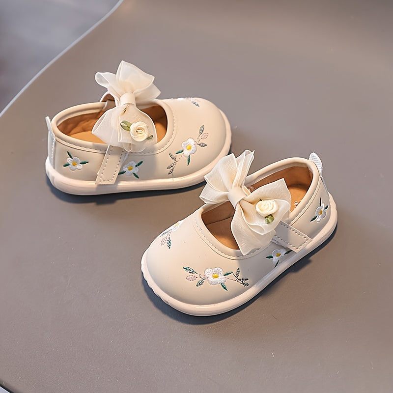 Chaussures plates pour filles avec nœud décoratif — Monptitlou