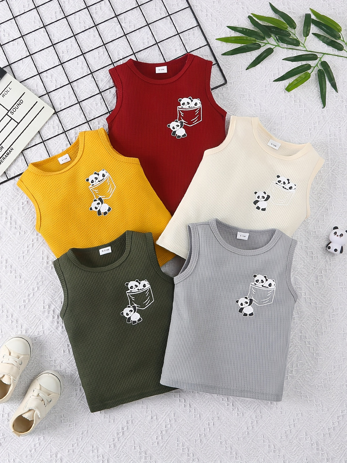 Débardeurs pour garçons avec motif panda mignon — Monptitlou Image