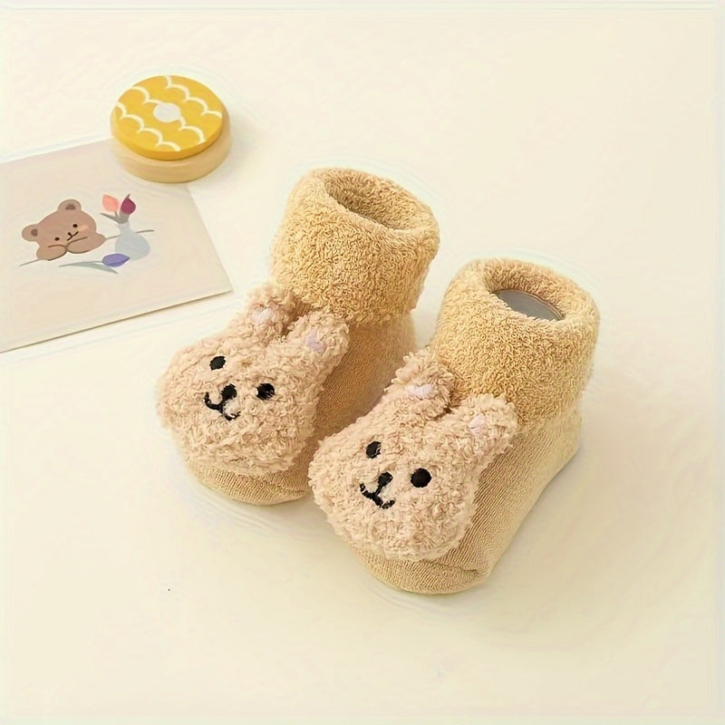 Une Paire de Chaussons Chaussettes Antidérapants pour Nouveau-nées avec — Monptitlou