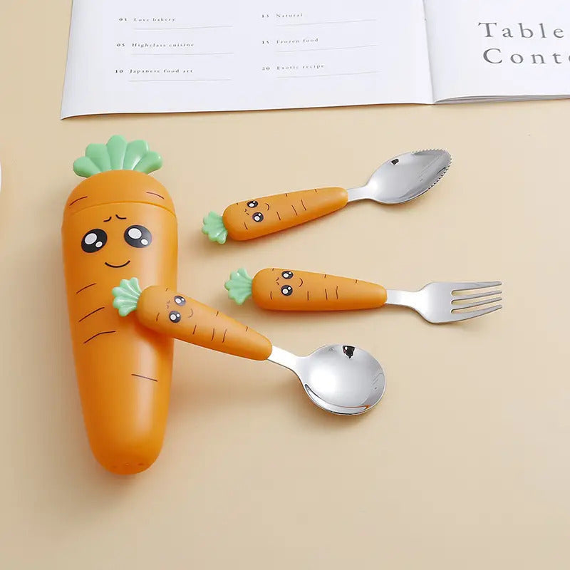 Set de couverts pour enfants motif carotte cartoon — Monptitlou Image