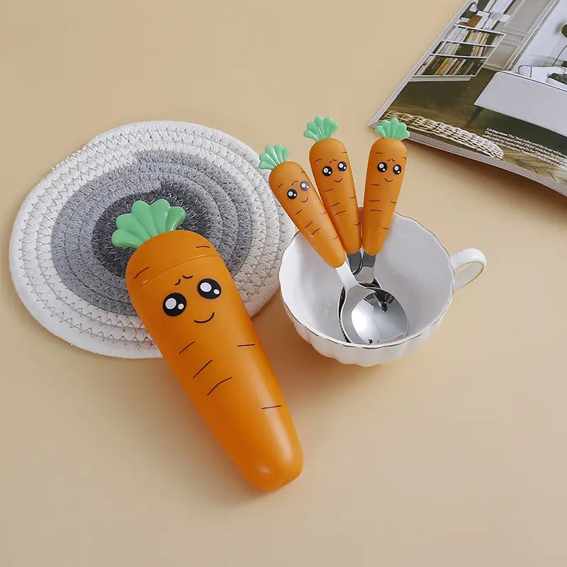 Set de couverts pour enfants motif carotte cartoon — Monptitlou