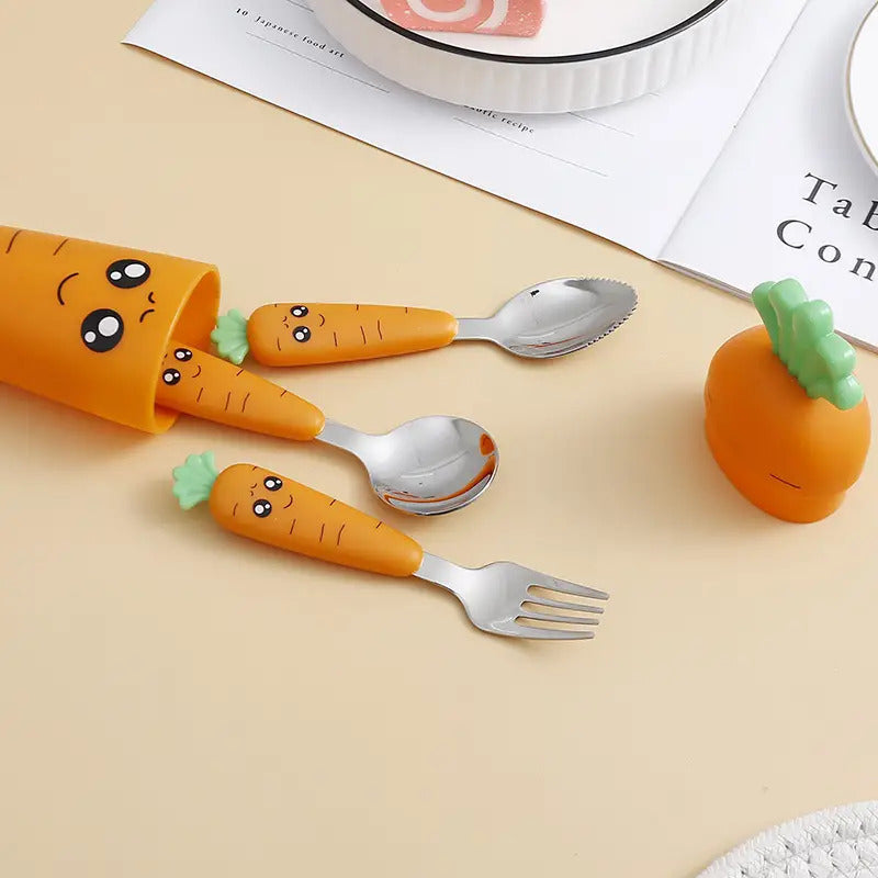 Set de couverts pour enfants motif carotte cartoon — Monptitlou