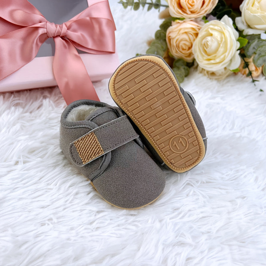 Chaussures chaudes d'hiver pour bébé doublées en polaire — Monptitlou