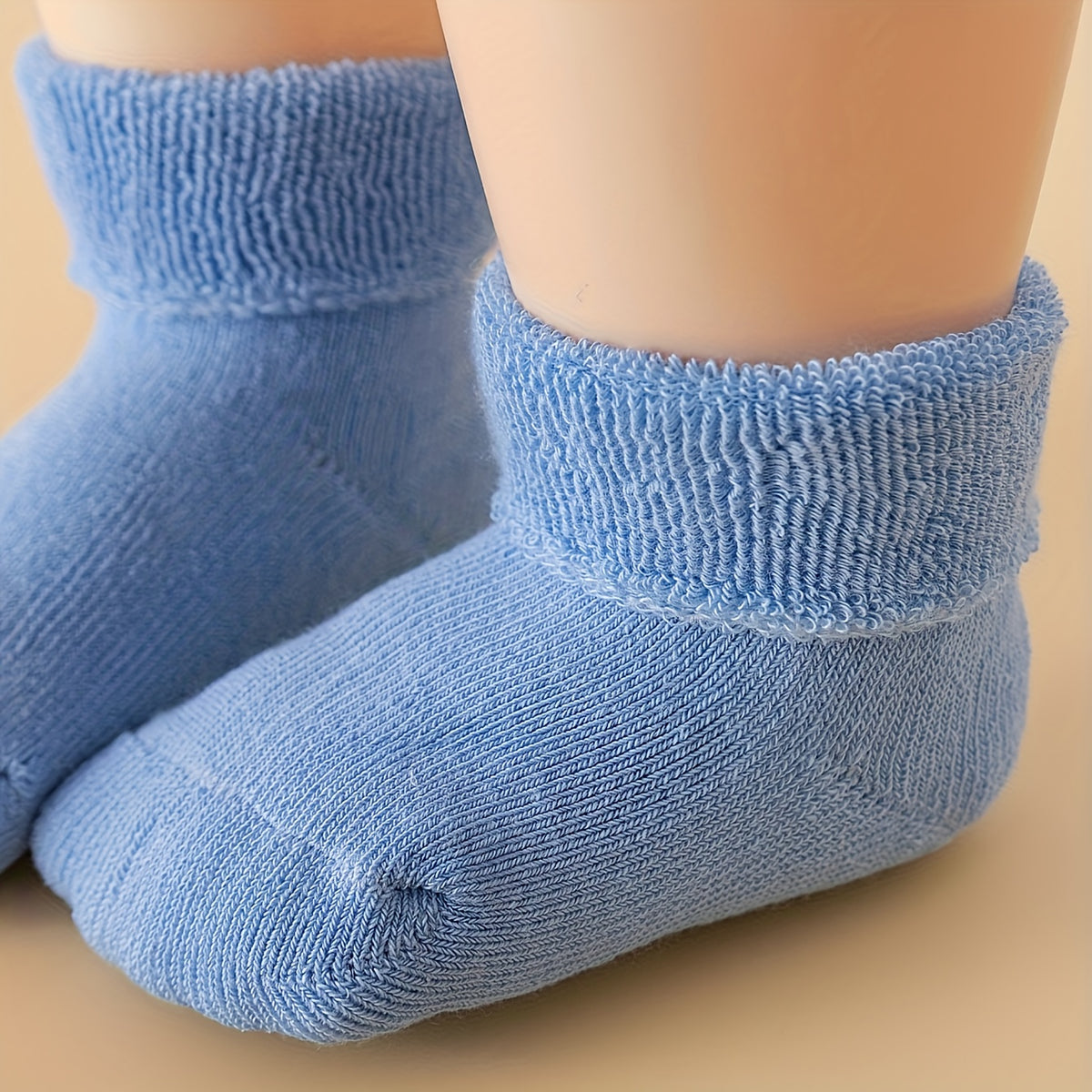 Paires de chaussettes confortables et chaudes, aléatoires — Monptitlou Image