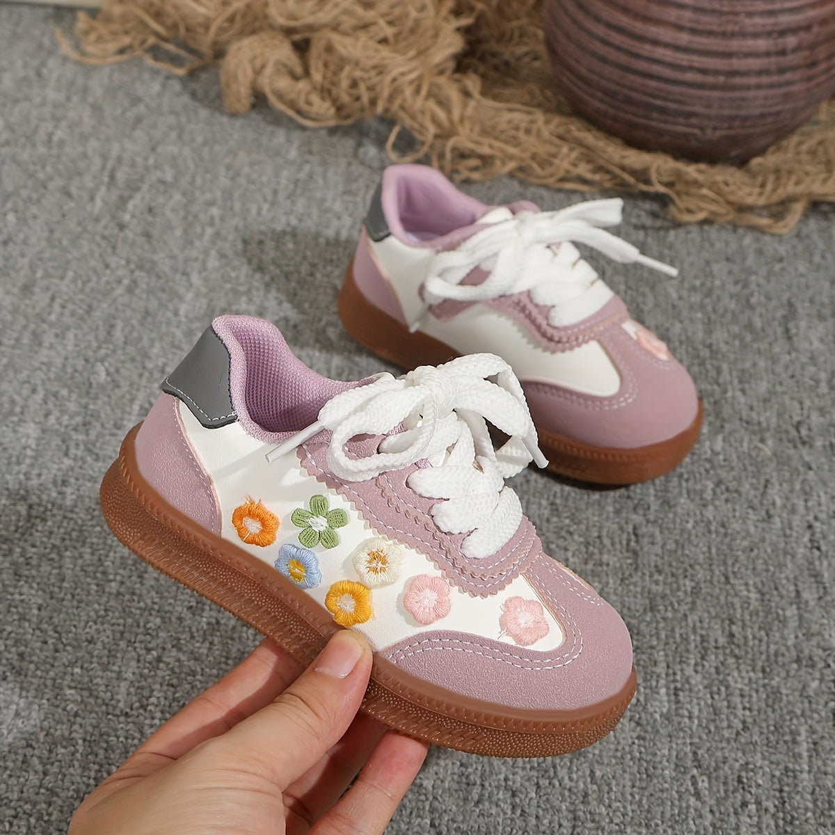 Vêtements Scolaires Confortables et Doux pour Enfants — Monptitlou Image