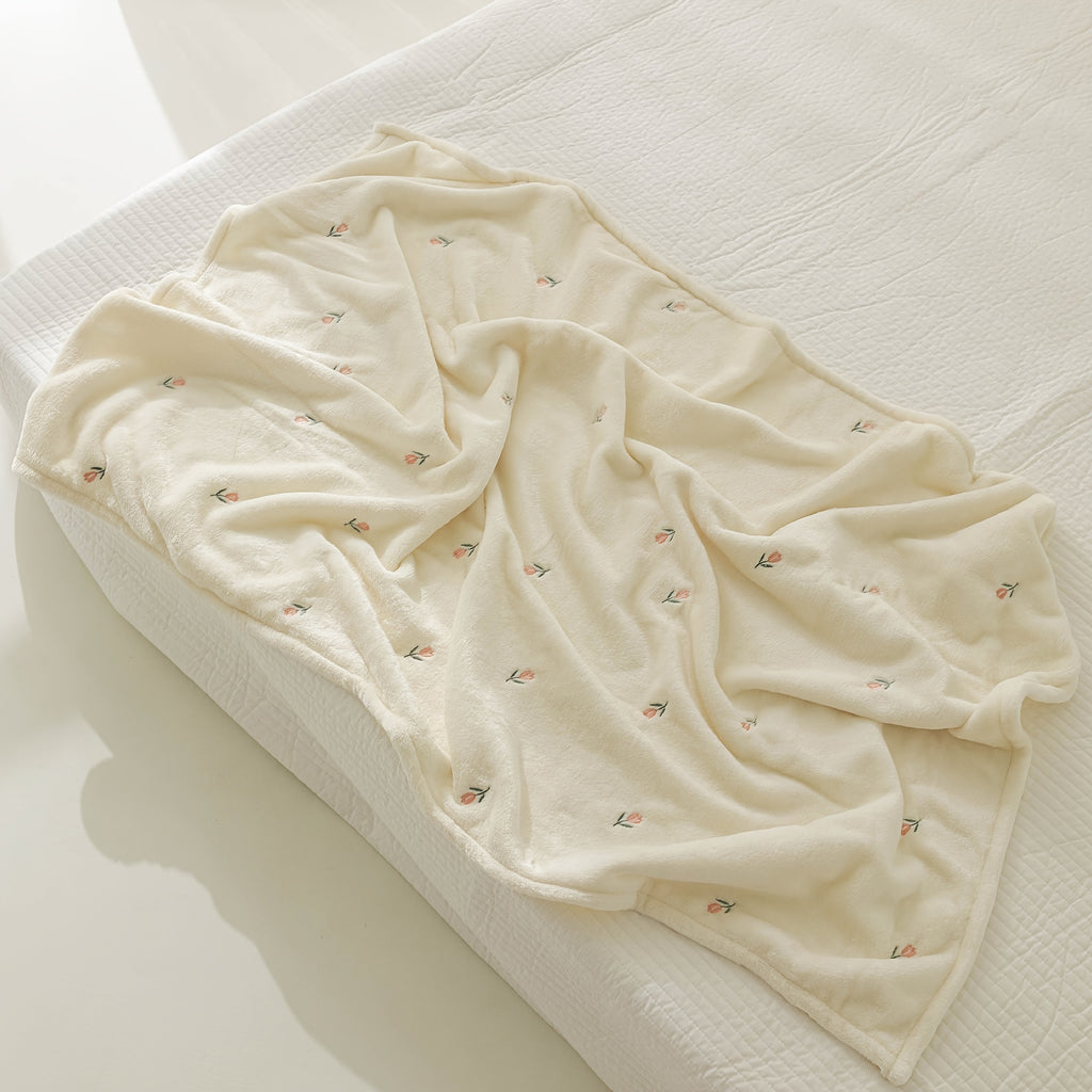 Couverture Chaude Brodée Tulipe pour Bébé — Monptitlou