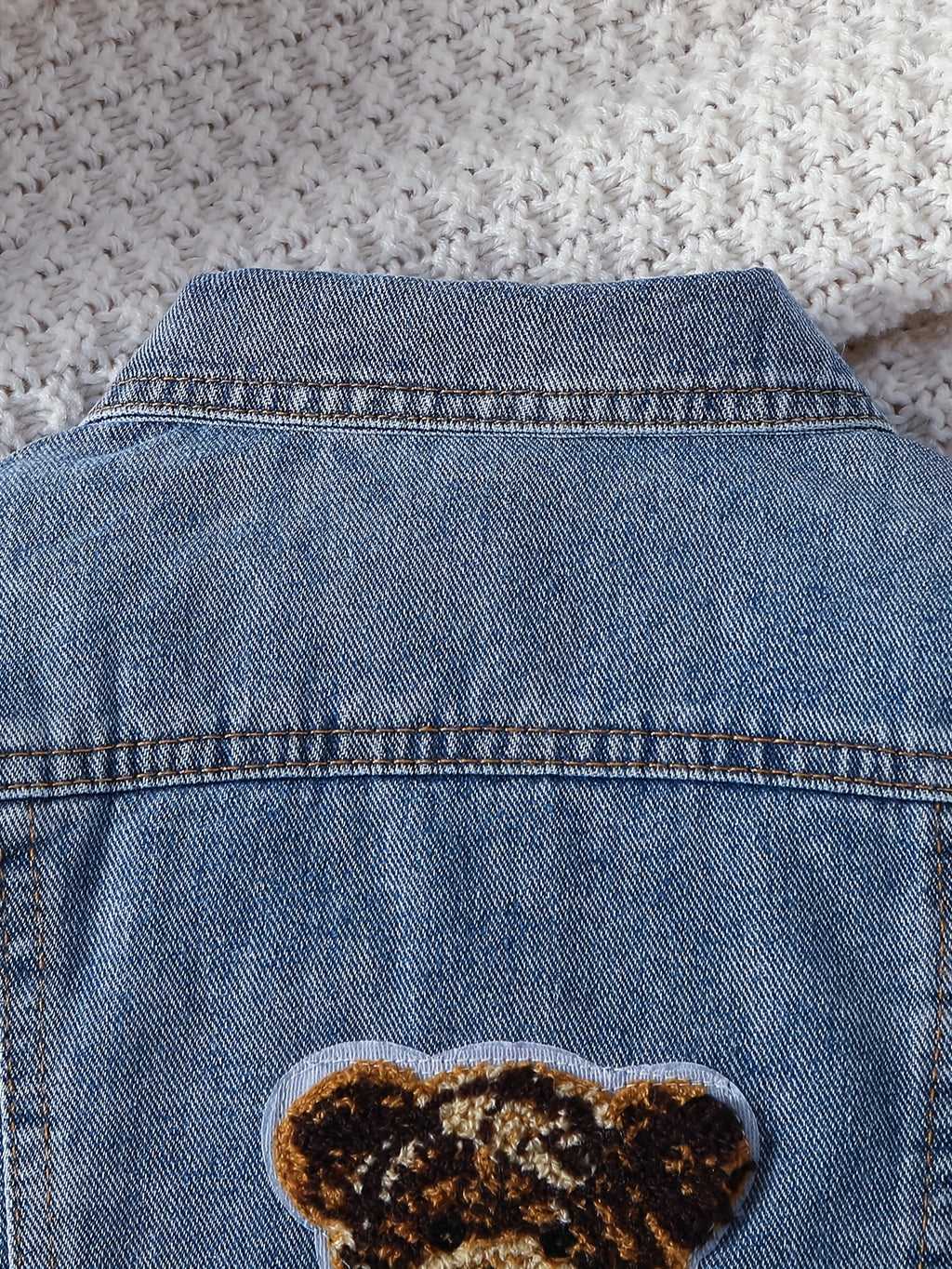 Veste en jean délavé bleu clair motif petit ours garçon, photo 14