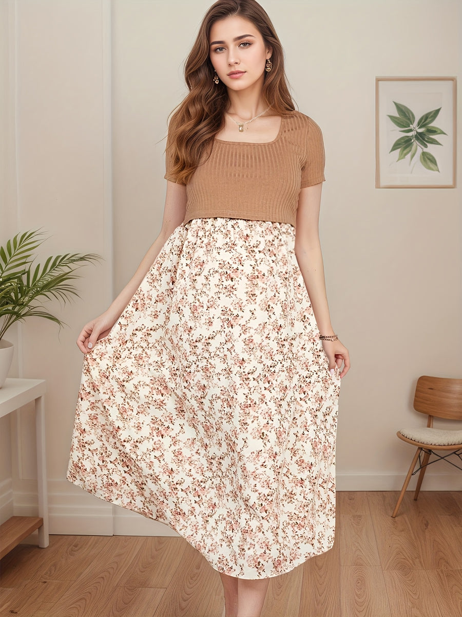 Robe d'allaitement pour grossesse, stretch, froncée, patchwork floral — Monptitlou