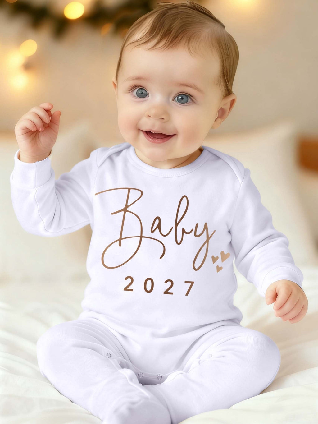 Barboteuse à pieds pour nouveau-né BABY 2027 avec imprimé lettre — Monptitlou