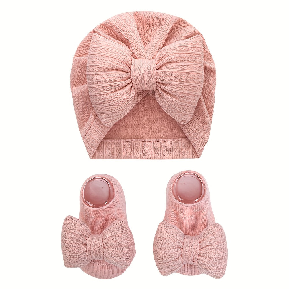 /Set Bonnets & Chaussettes pour Bébé avec Grands Nœuds Pompon — Monptitlou