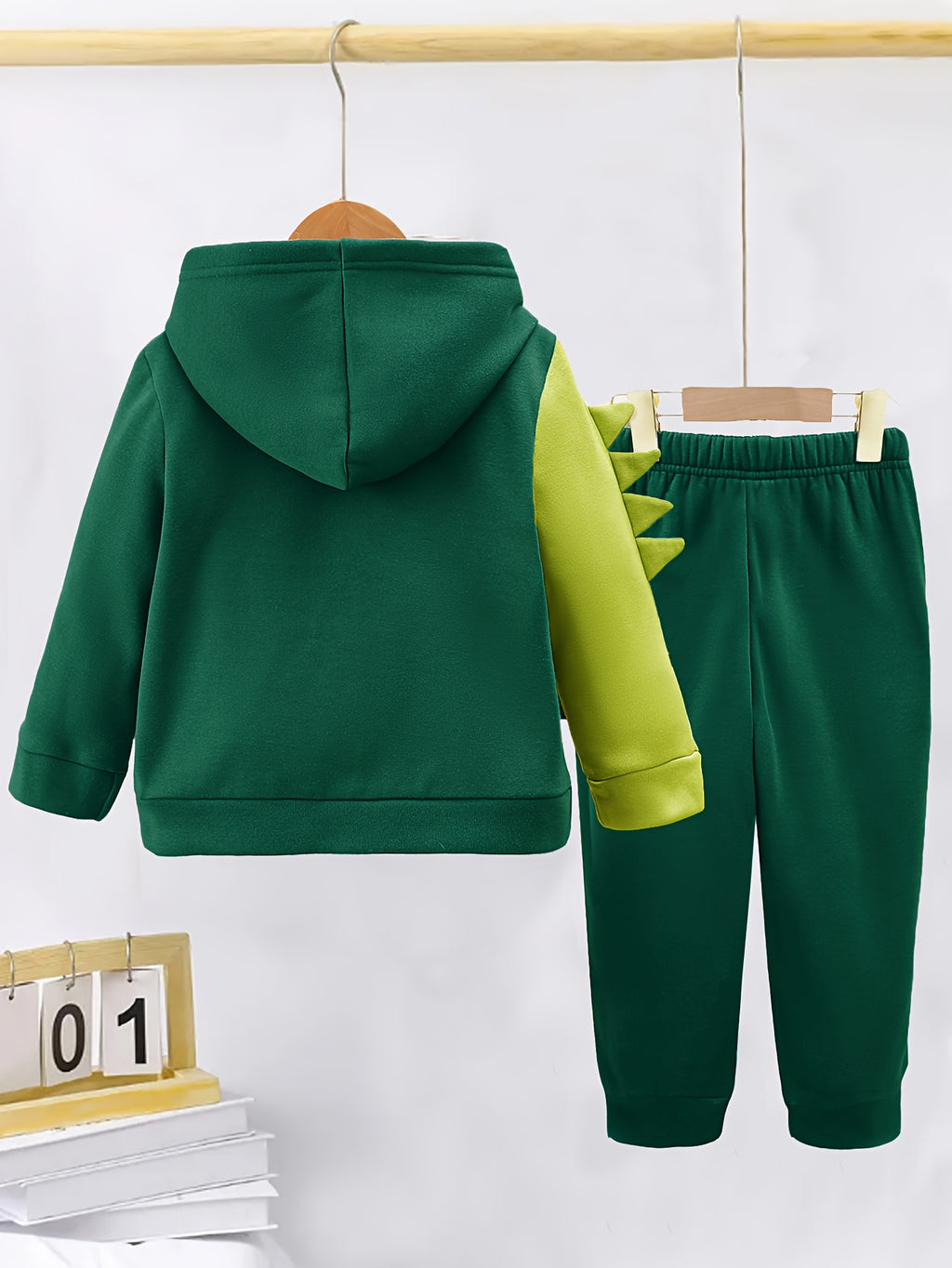 Ensemble 2 pièces pour garçon avec veste sweat à capuche zippée et