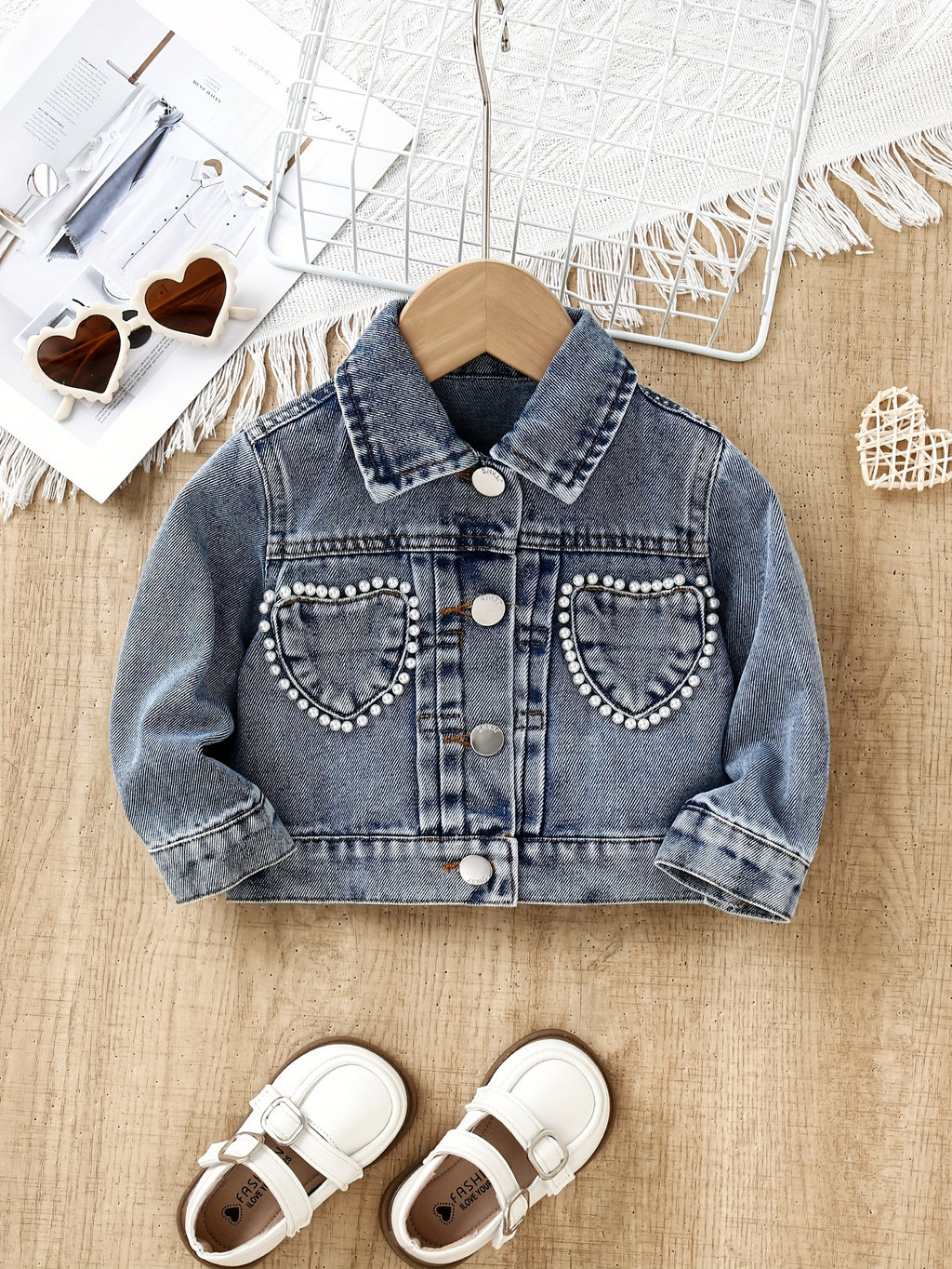 Veste en jean décontractée pour bébé fille, design cœur clouté, lavée — Monptitlou