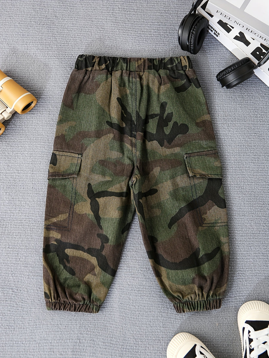 Pantalon cargo camouflage pour garçon avec motif camouflage classique — Monptitlou