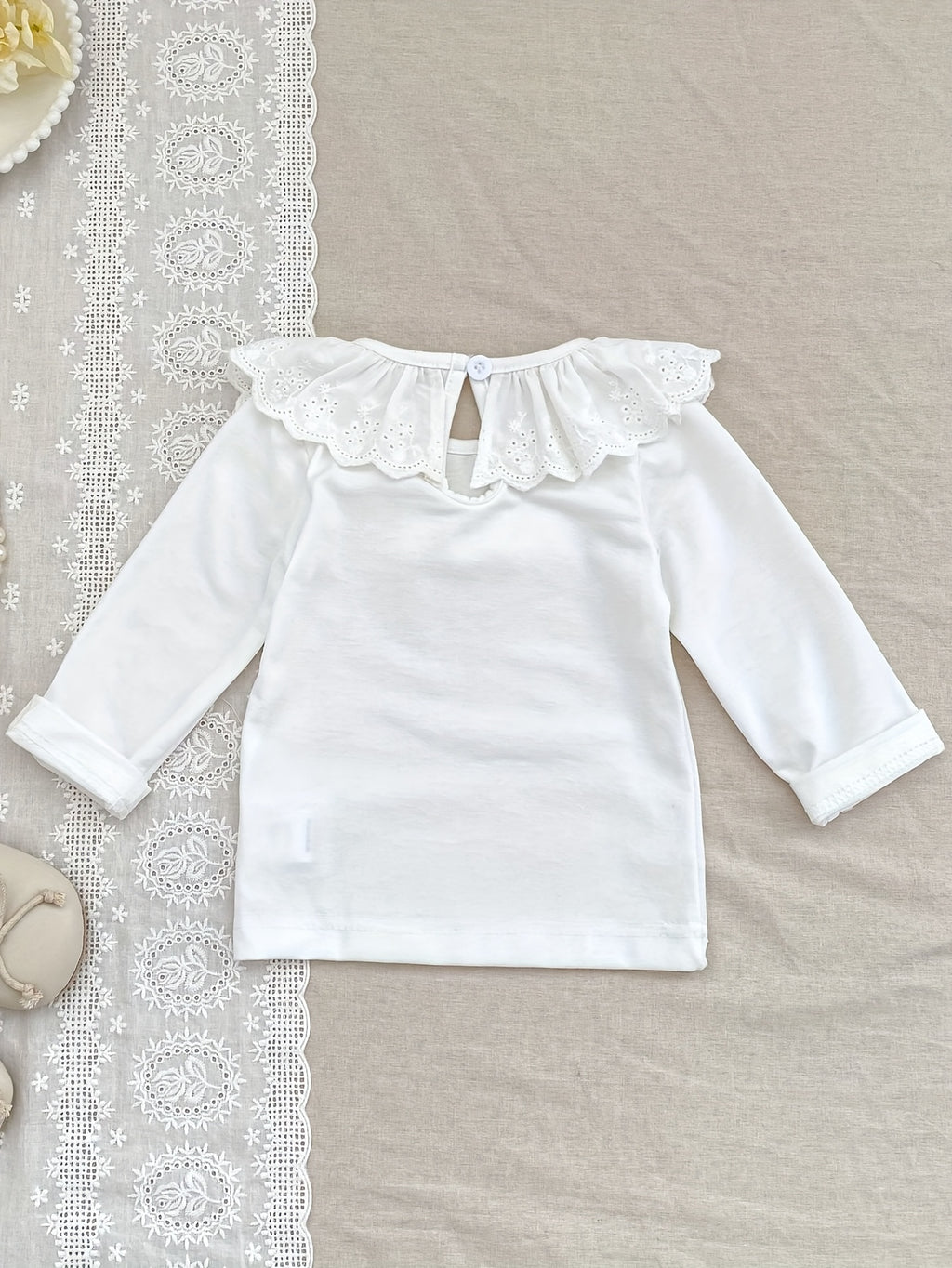 T-shirt pour filles à col dentelle unicolore — Monptitlou