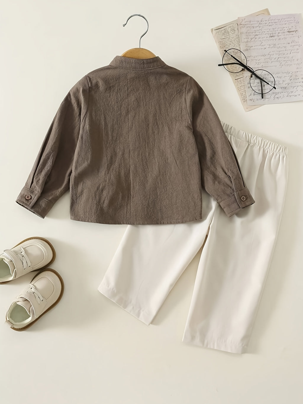 Ensemble chemise manches longues couleur unie et pantalon style — Monptitlou