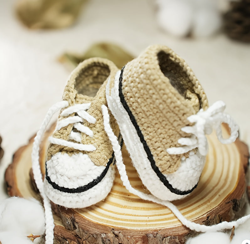 Chaussures Adorables pour Enfants Tricotées à la Main — Monptitlou