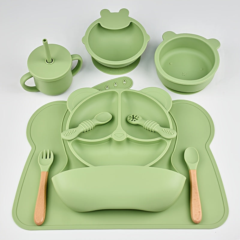 Ensemble de couverts bébé 10 pièces, assiettes en silicone — Monptitlou Image