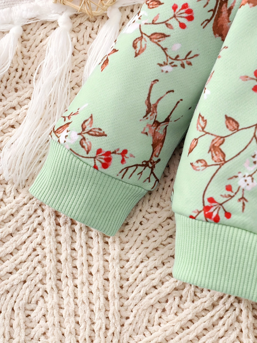 Pull à manches longues col rond imprimé floral pour enfant — Monptitlou