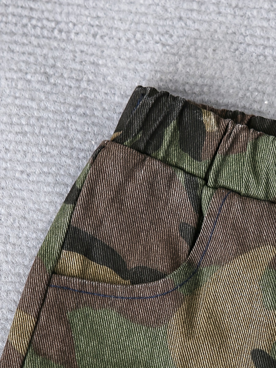Pantalon cargo camouflage pour garçon avec motif camouflage classique — Monptitlou
