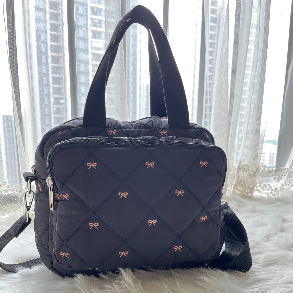 Sac à langer léger, sac fourre-tout avec longue bandoulière pour maman — Monptitlou
