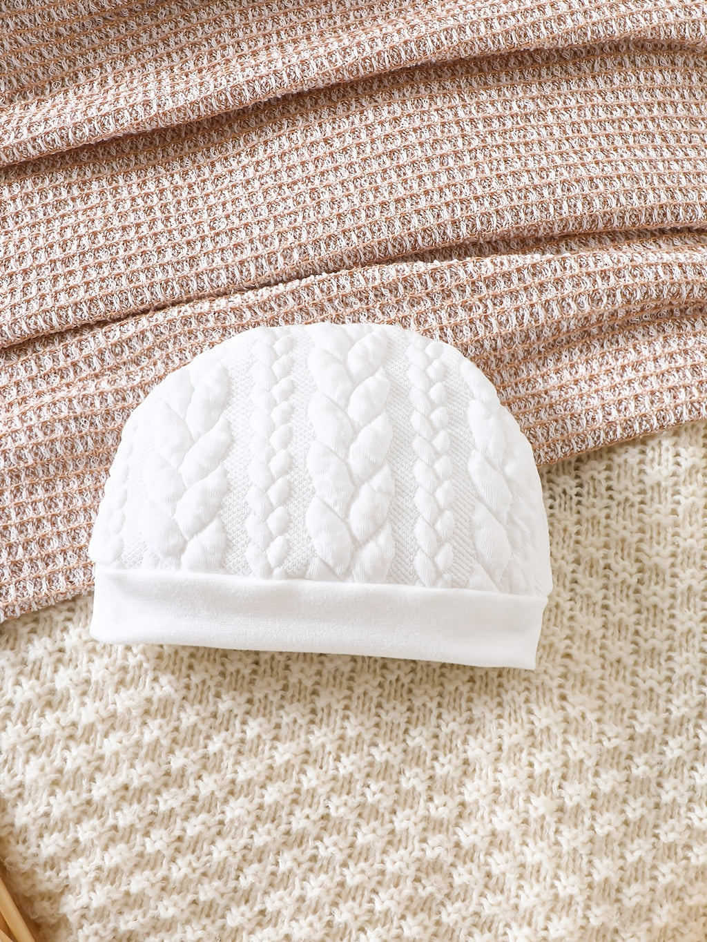 Body pour nouveau-né garçon avec décoration ours blanc, avec bonnet — Monptitlou