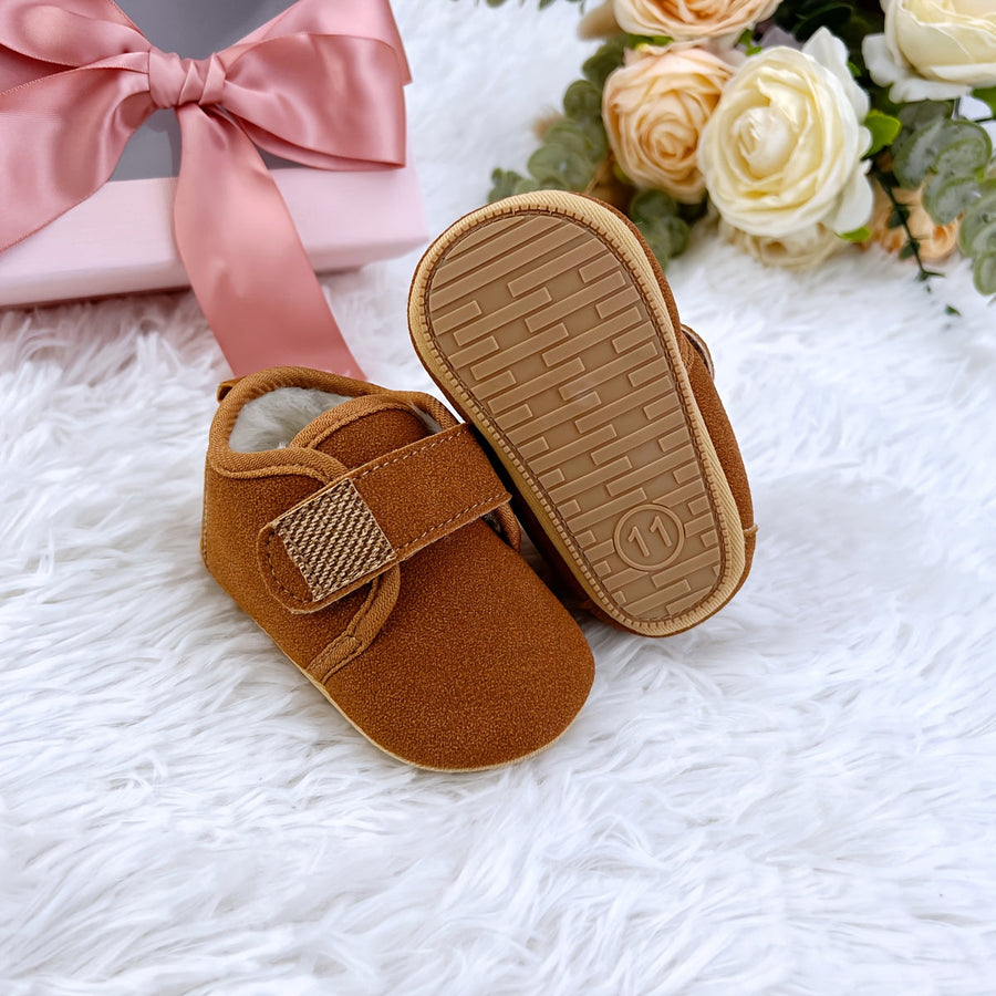 Chaussures chaudes d'hiver pour bébé doublées en polaire — Monptitlou