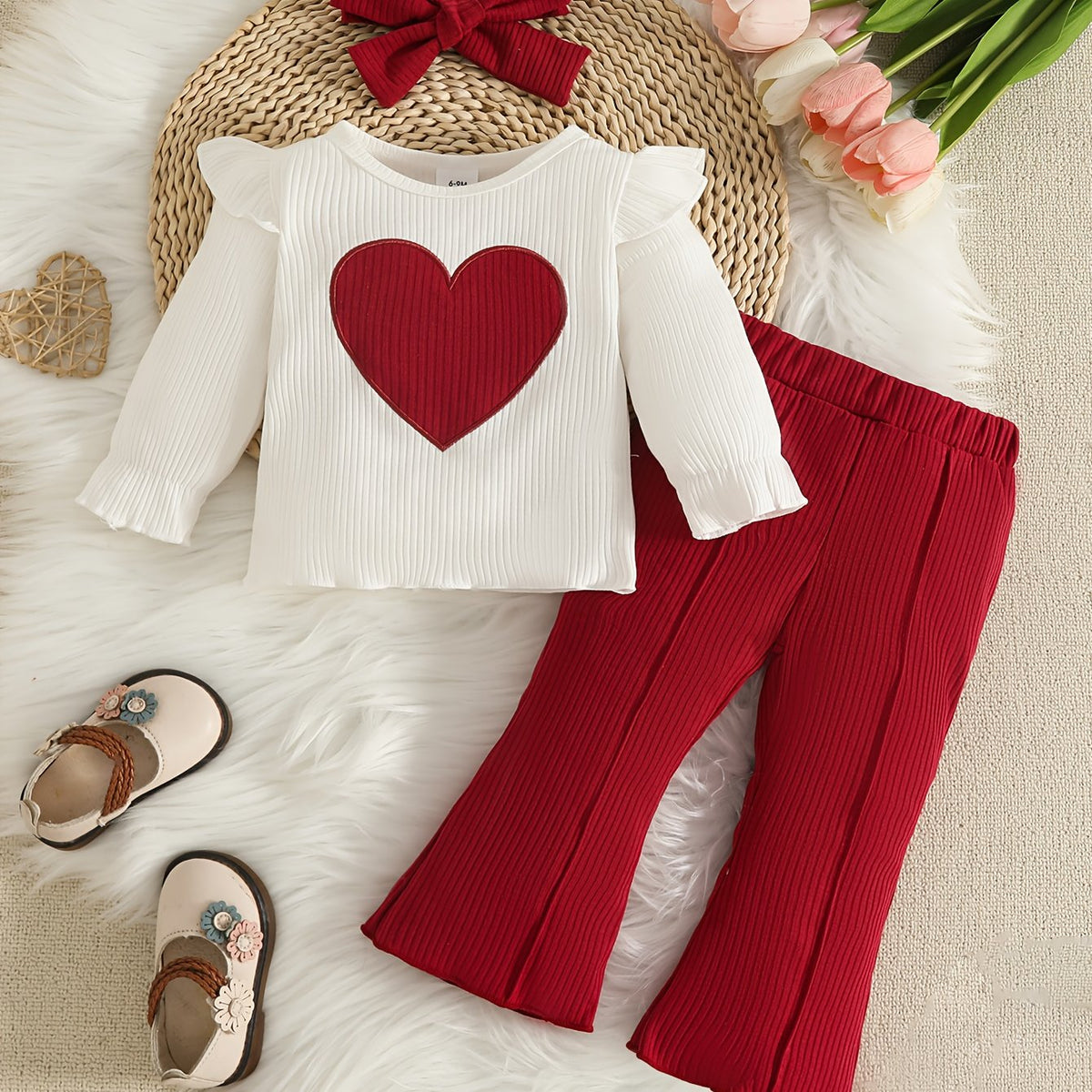 Ensemble trois pièces haut à manches longues brodé cœur + pantalon + — Monptitlou Image