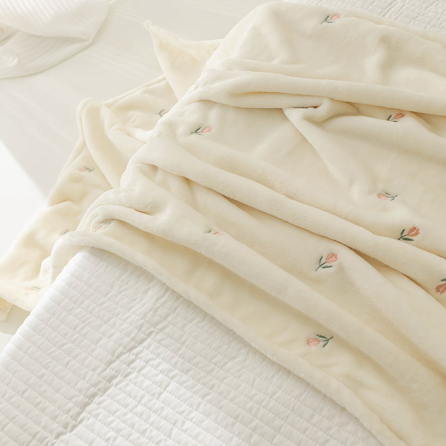 Couverture Chaude Brodée Tulipe pour Bébé — Monptitlou