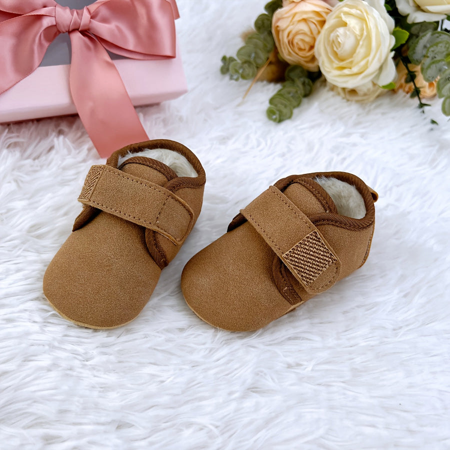 Chaussures chaudes d'hiver pour bébé doublées en polaire — Monptitlou