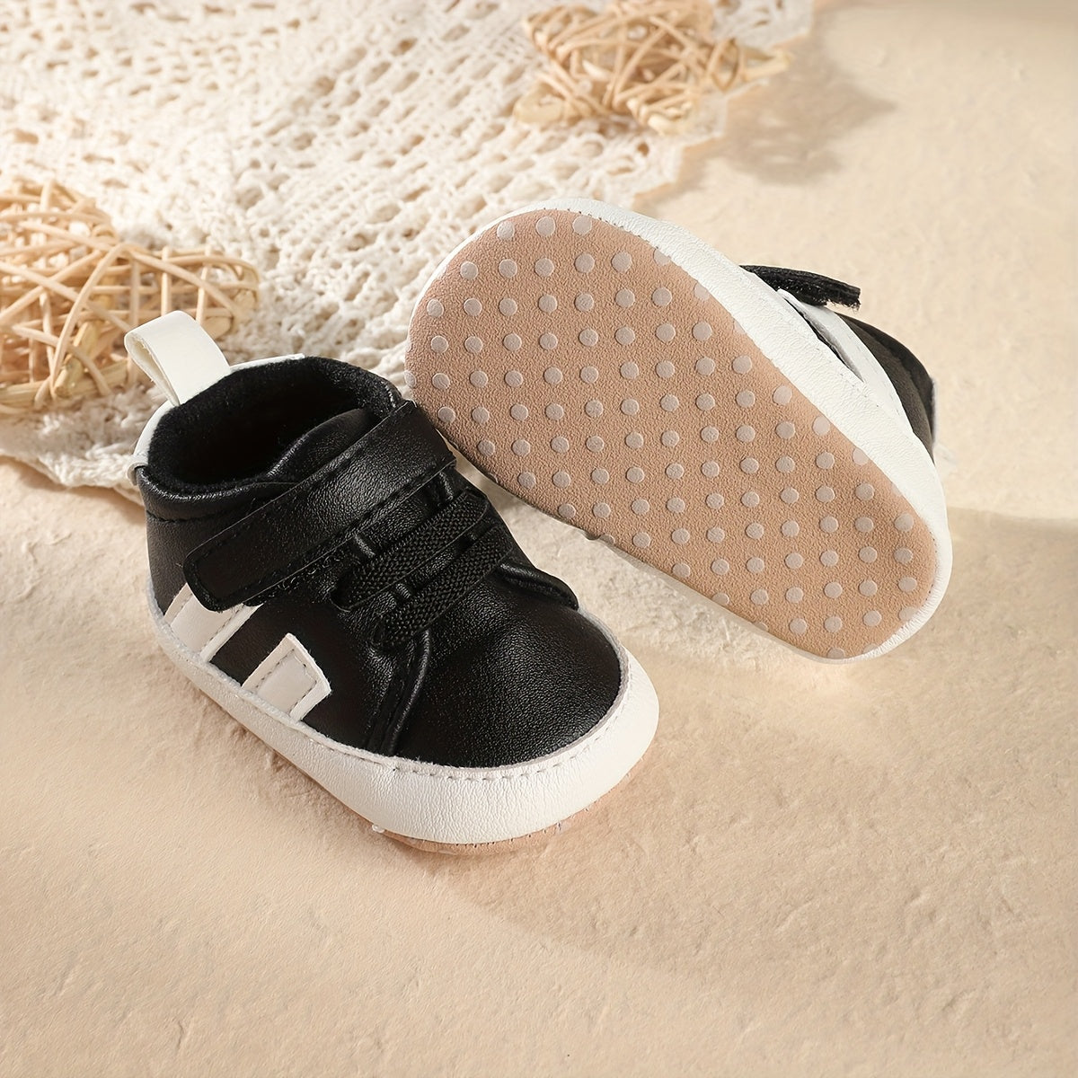 Chaussures bébé garçon nouveau-né 0-3 mois — Monptitlou Image