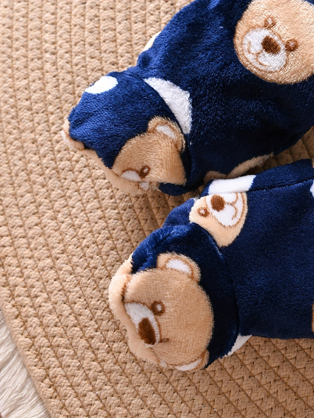 Barboteuse à Capuche en Polaire Douce pour Bébé — Monptitlou