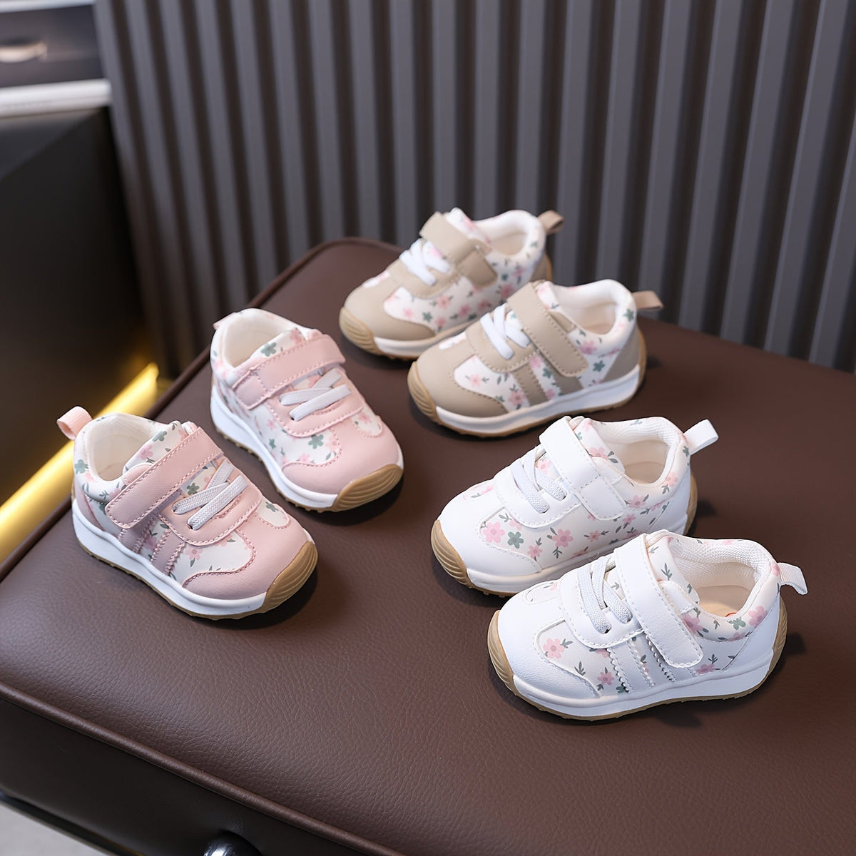 Chaussures de marche pour bébés et tout-petits Printemps Automne — Monptitlou Image