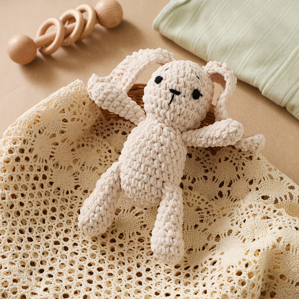 Jouet de réconfort pour enfant crocheté à la main — Monptitlou