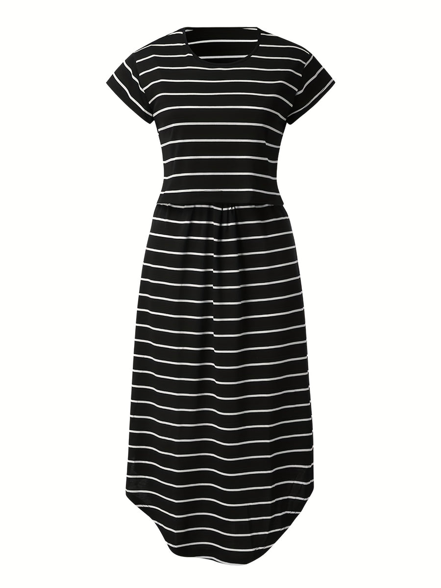 Robe de maternité et d'allaitement multifonctionnelle à rayures — Monptitlou