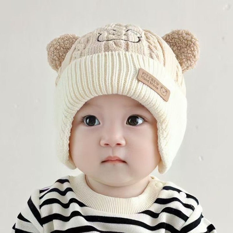 Bonnet pull-over d'automne et d'hiver avec protège-oreilles et oreilles — Monptitlou