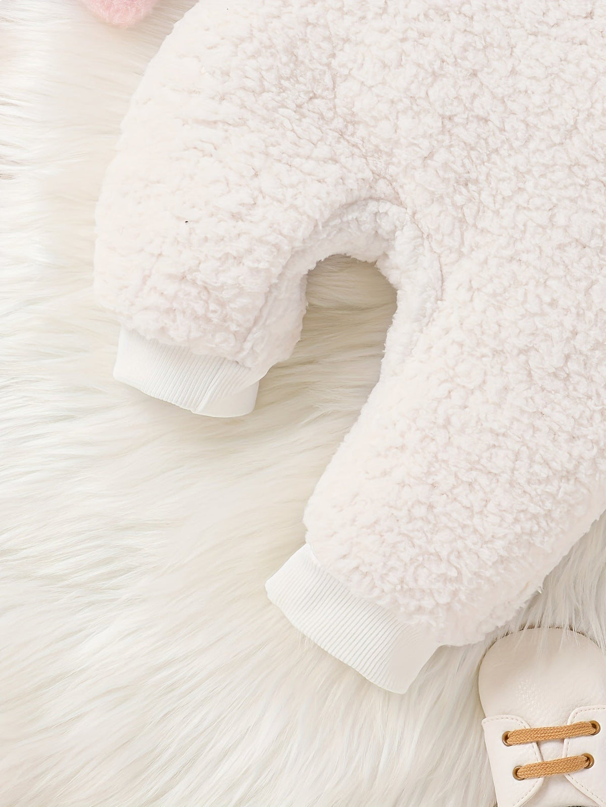 Combinaison chaude d'automne et d'hiver pour bébés filles et garçons — Monptitlou Image