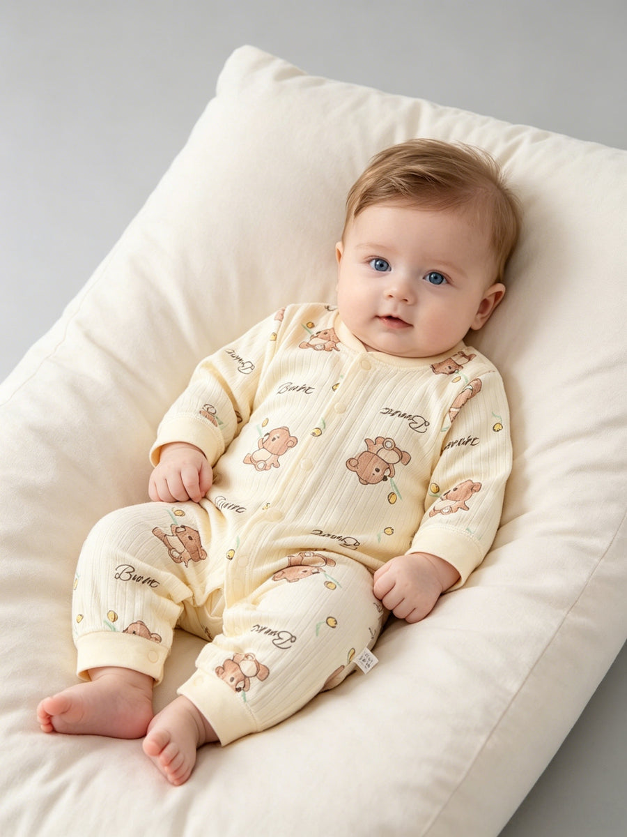 Combinaison bébé ours en peluche fleurie — Monptitlou