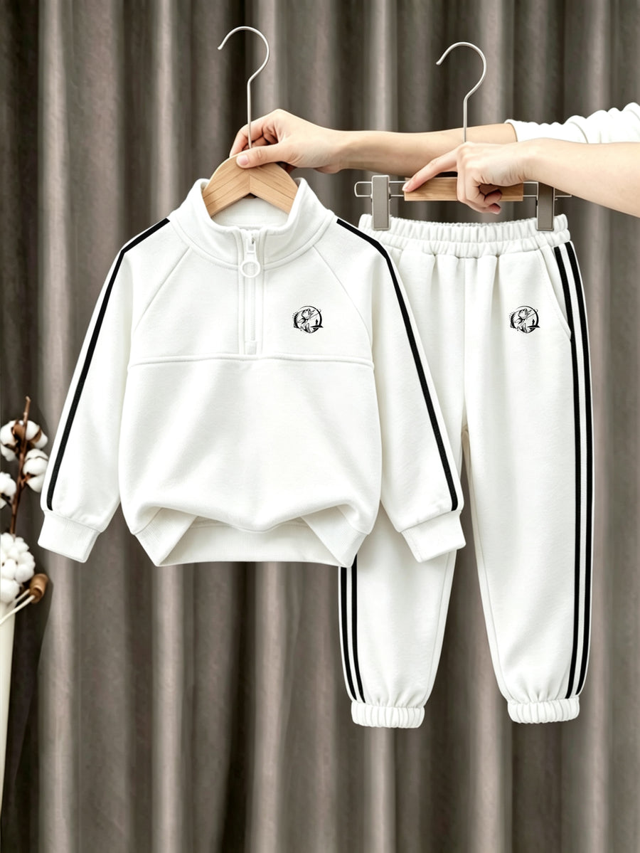 Ensemble de survêtement pour enfant de style sportif — Monptitlou
