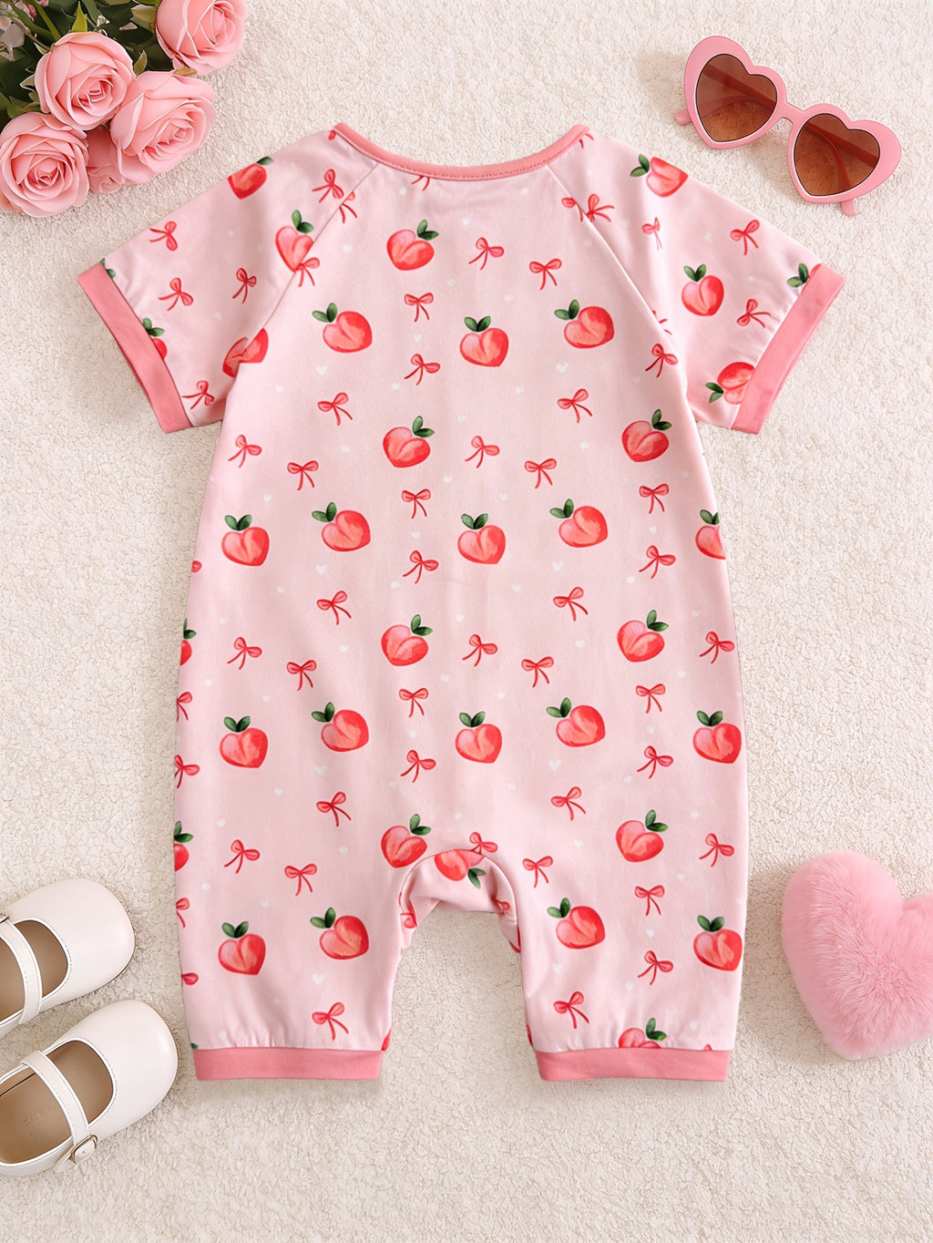 Combinaison bébé fille à motif pêches et nœuds — Monptitlou