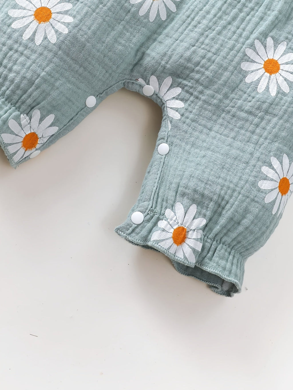 Romper bébé fille été style mignon avec motif petite marguerite imprimé, tissu froncé double face, dentelle mignonne, sa
