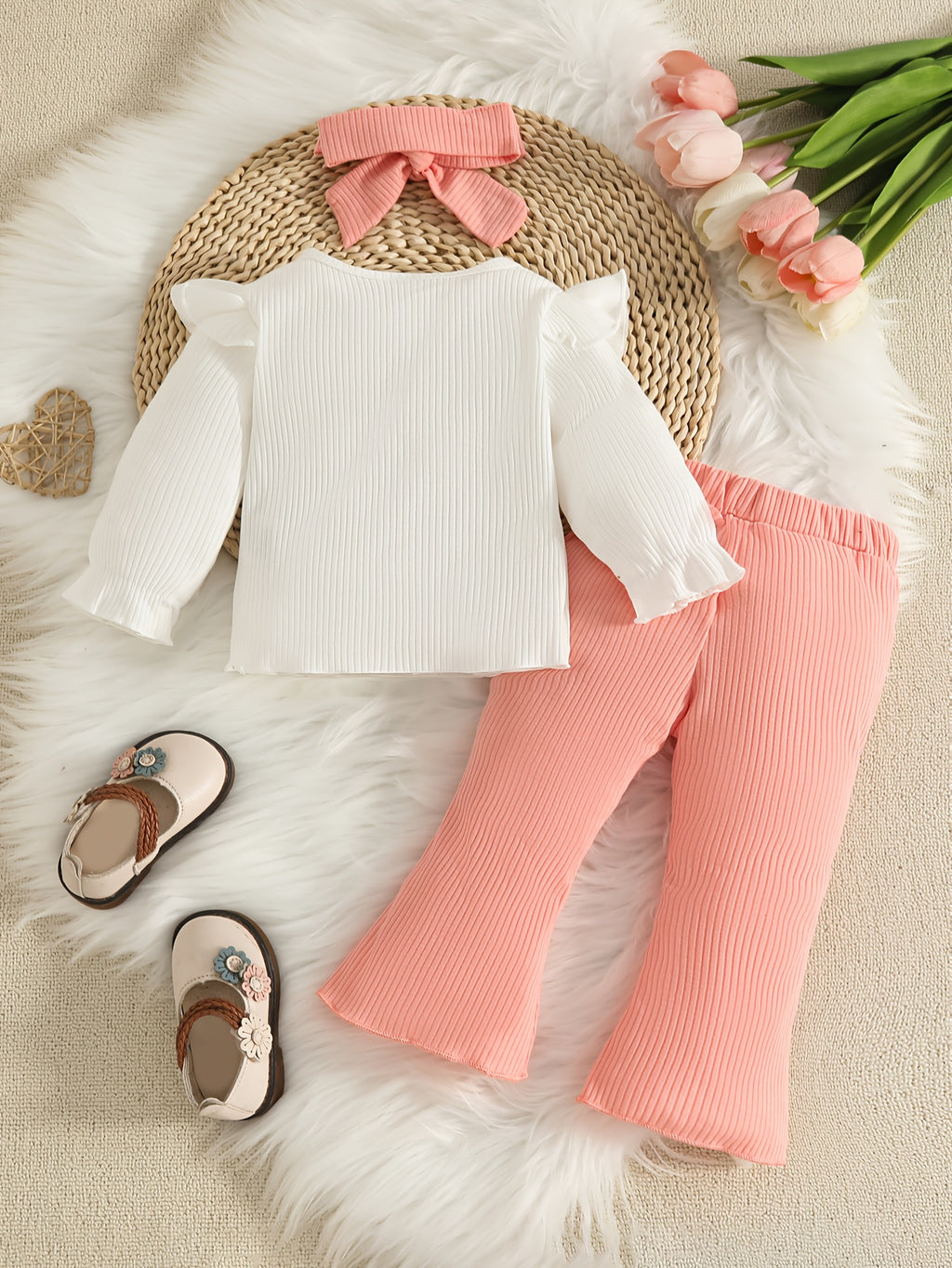 Ensemble trois pièces haut à manches longues brodé cœur + pantalon + — Monptitlou