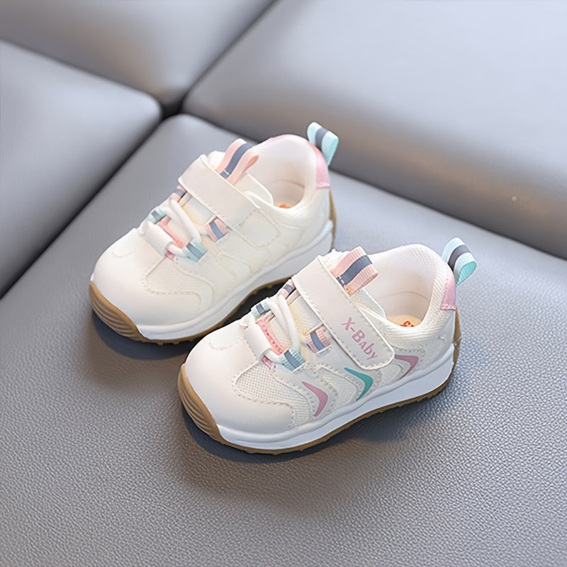 Chaussures de tout-petit pour garçons et filles de 1 à 3 ans — Monptitlou Image