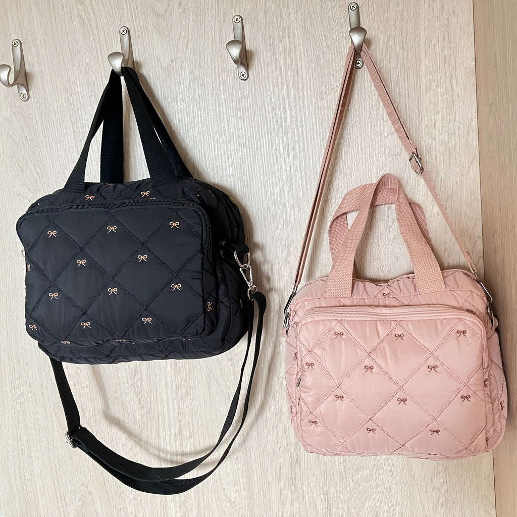 Sac à langer léger, sac fourre-tout avec longue bandoulière pour maman — Monptitlou