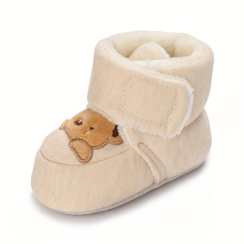 Chaussures et chaussettes d'hiver chaudes pour enfants — Monptitlou