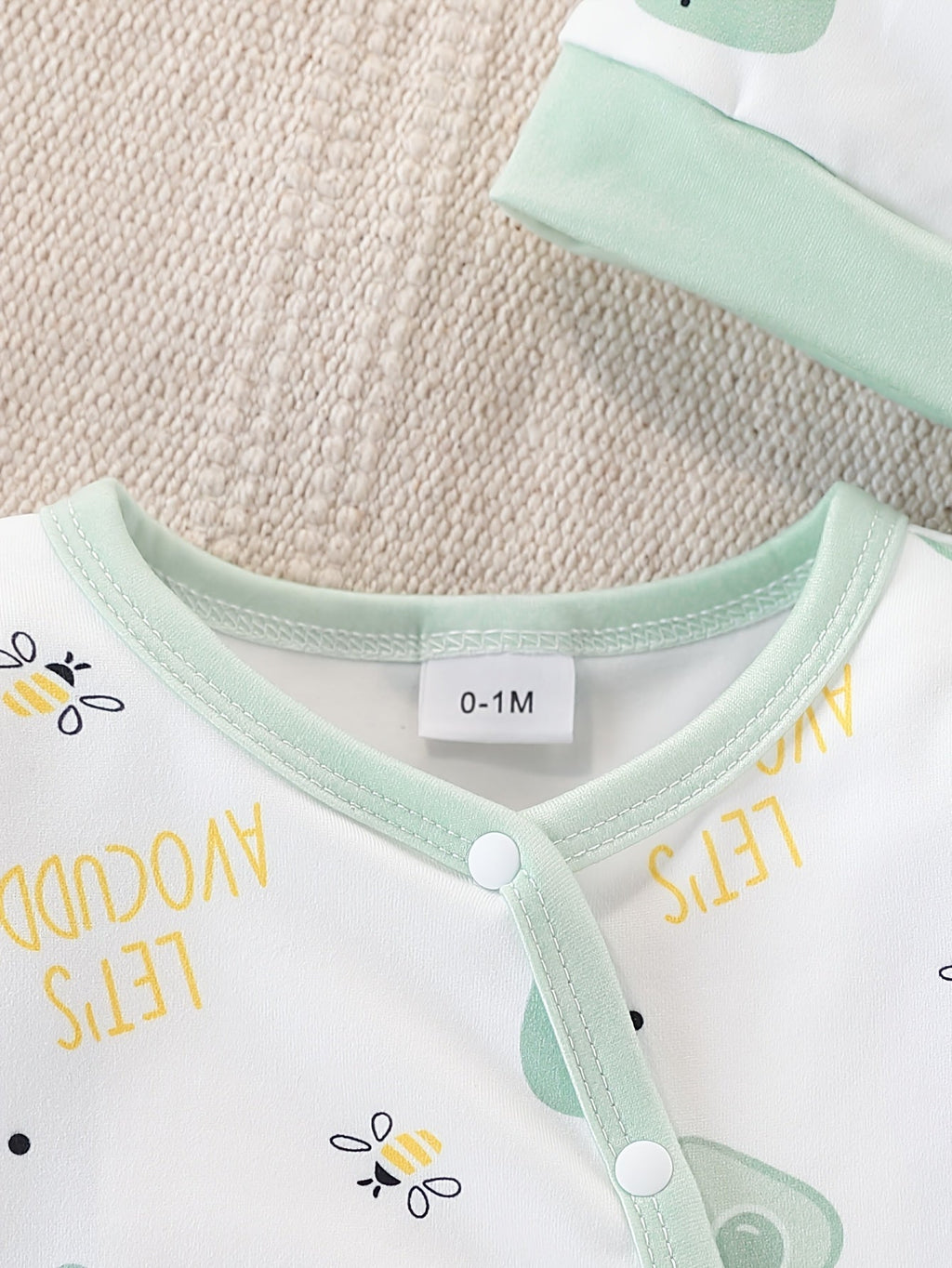 Ensemble body pieds et bonnet motif avocat pour enfants — Monptitlou