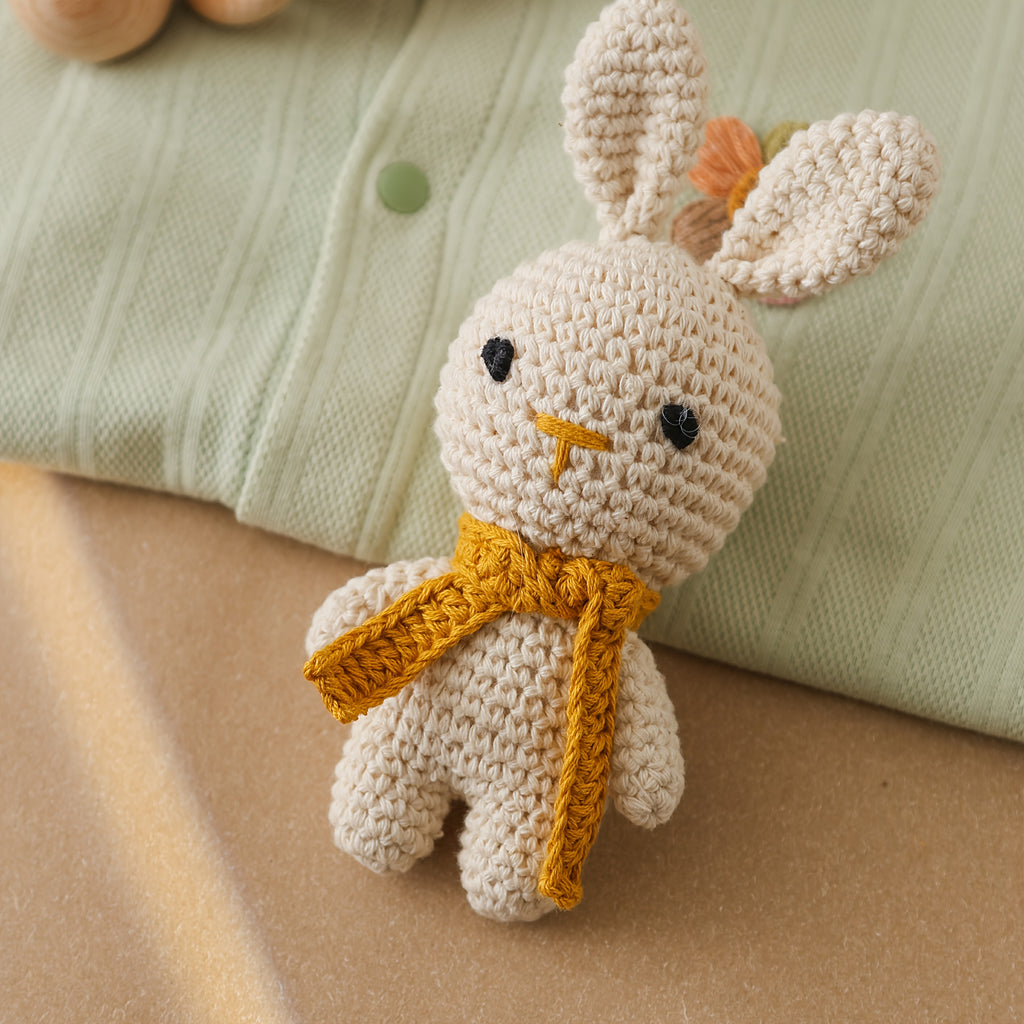 Objet de confort, forme de lapin avec clochette intégrée, mignon 3D — Monptitlou