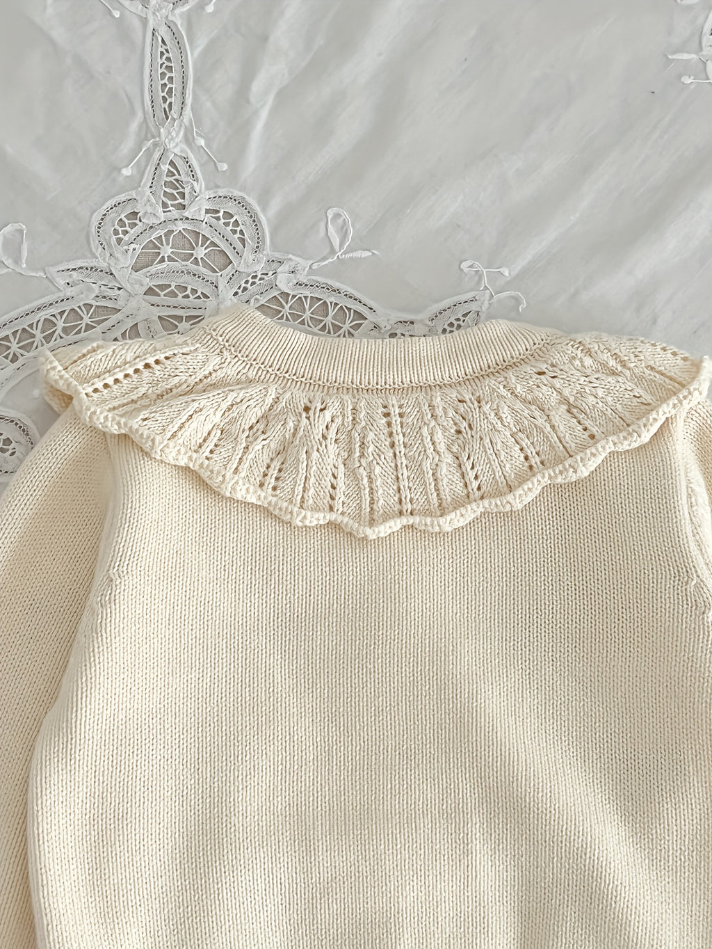 [Cardigan bébé fille] Cardigan tricoté pour bébé fille — Monptitlou
