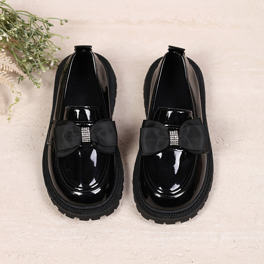 1 Paire de Mocassins Noirs Brillants pour Filles — Monptitlou